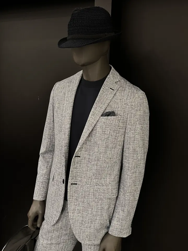 JOSEPH ABBOUD 長塚 コーディネート画像