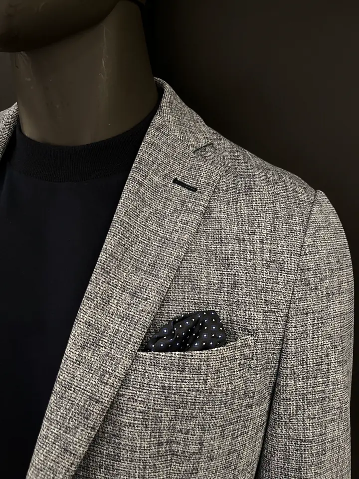 JOSEPH ABBOUD 長塚 コーディネート画像