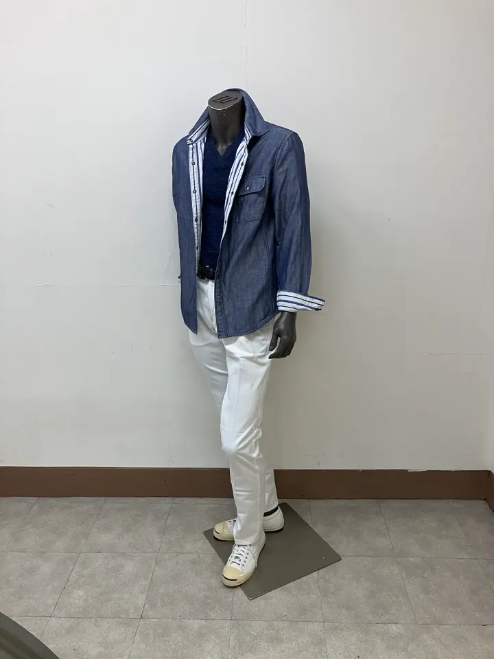 JOSEPH ABBOUD 加賀谷 コーディネート画像