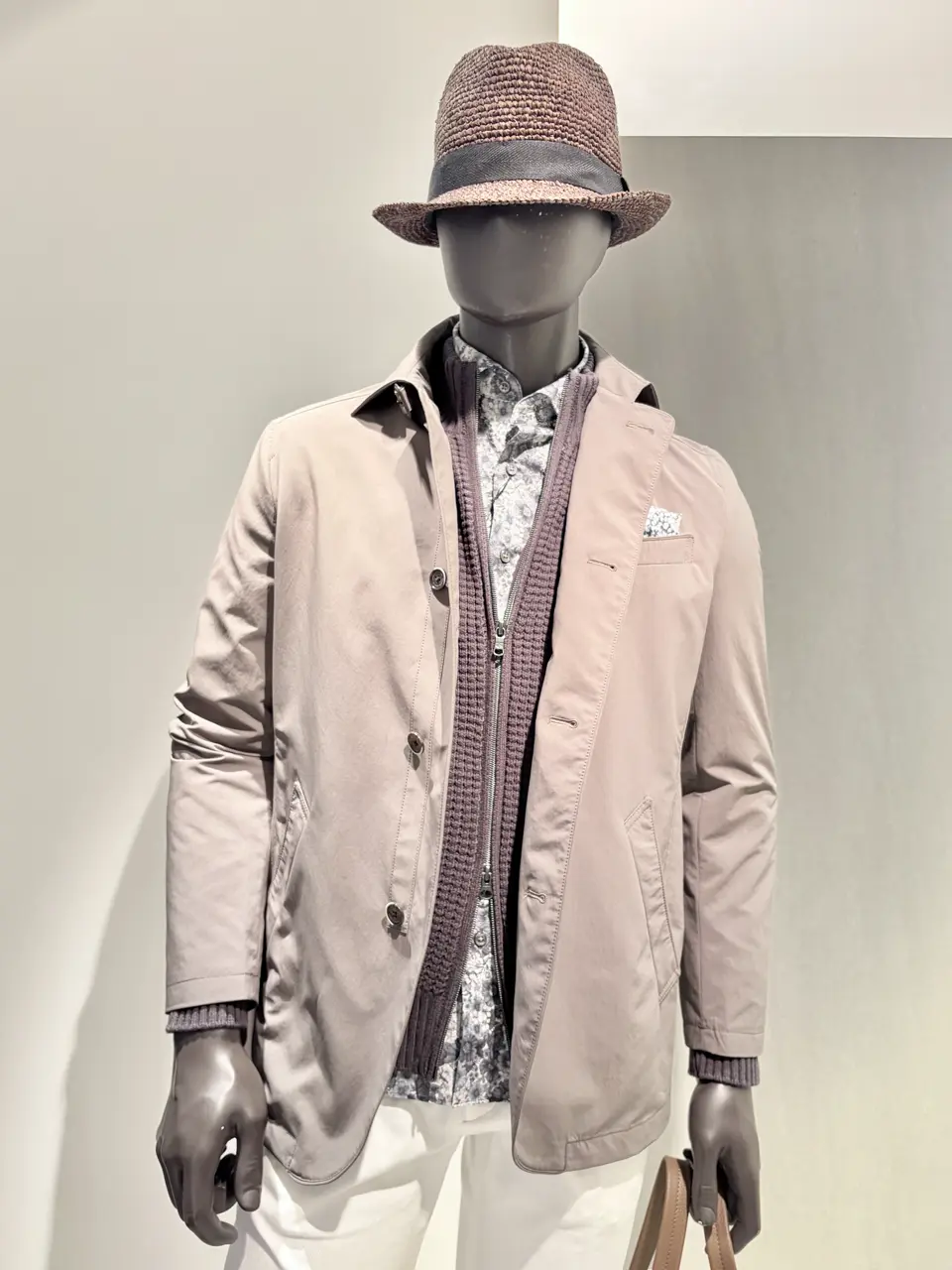 JOSEPH ABBOUD 二澤 コーディネート画像