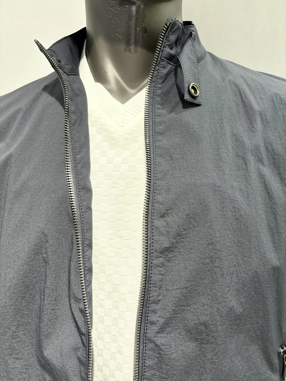 JOSEPH ABBOUD 二澤 コーディネート画像