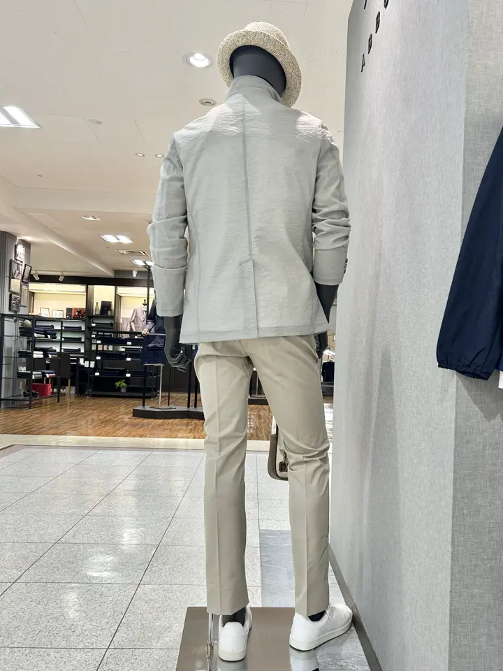 JOSEPH ABBOUD 上田 コーディネート画像