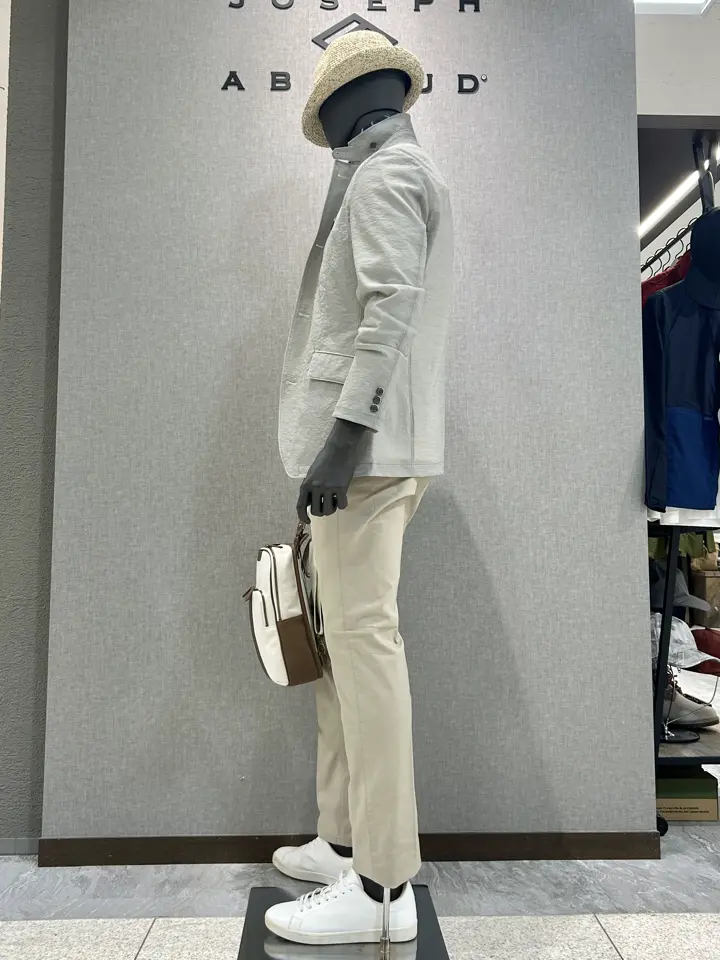 JOSEPH ABBOUD 上田 コーディネート画像