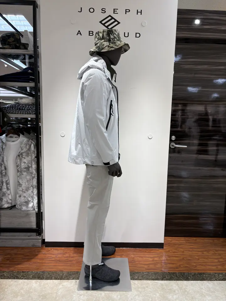 JOSEPH ABBOUD 碇 コーディネート画像