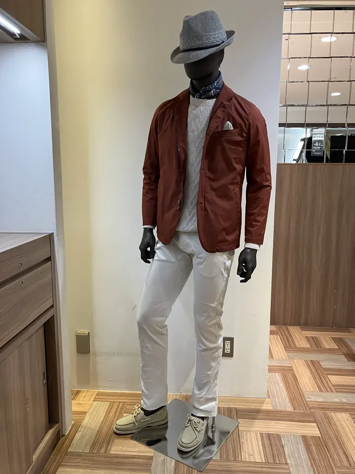 JOSEPH ABBOUD 小城 コーディネート画像