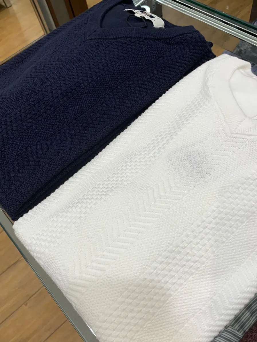 JOSEPH ABBOUD 草野 コーディネート画像