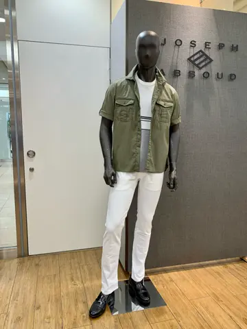 JOSEPH ABBOUD 草野 コーディネート画像