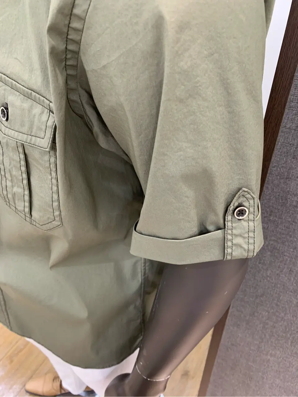 JOSEPH ABBOUD 草野 コーディネート画像