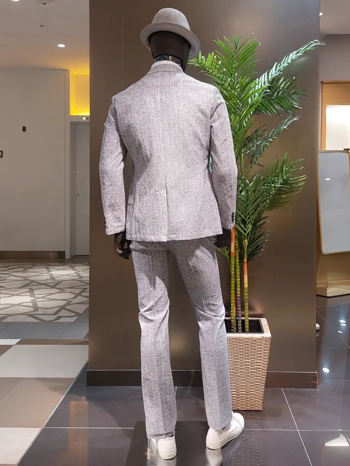 JOSEPH ABBOUD 清水 コーディネート画像