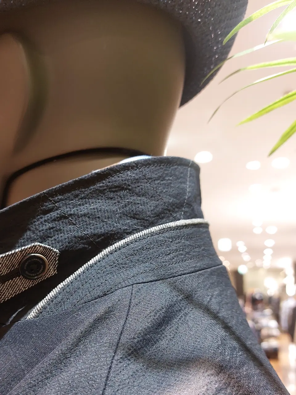 JOSEPH ABBOUD 清水 コーディネート画像