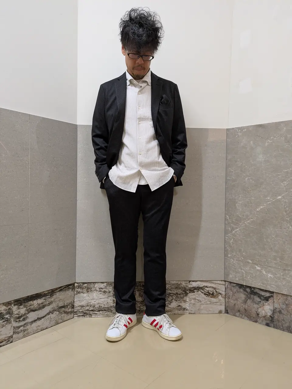 JOSEPH ABBOUD 橋場 コーディネート画像