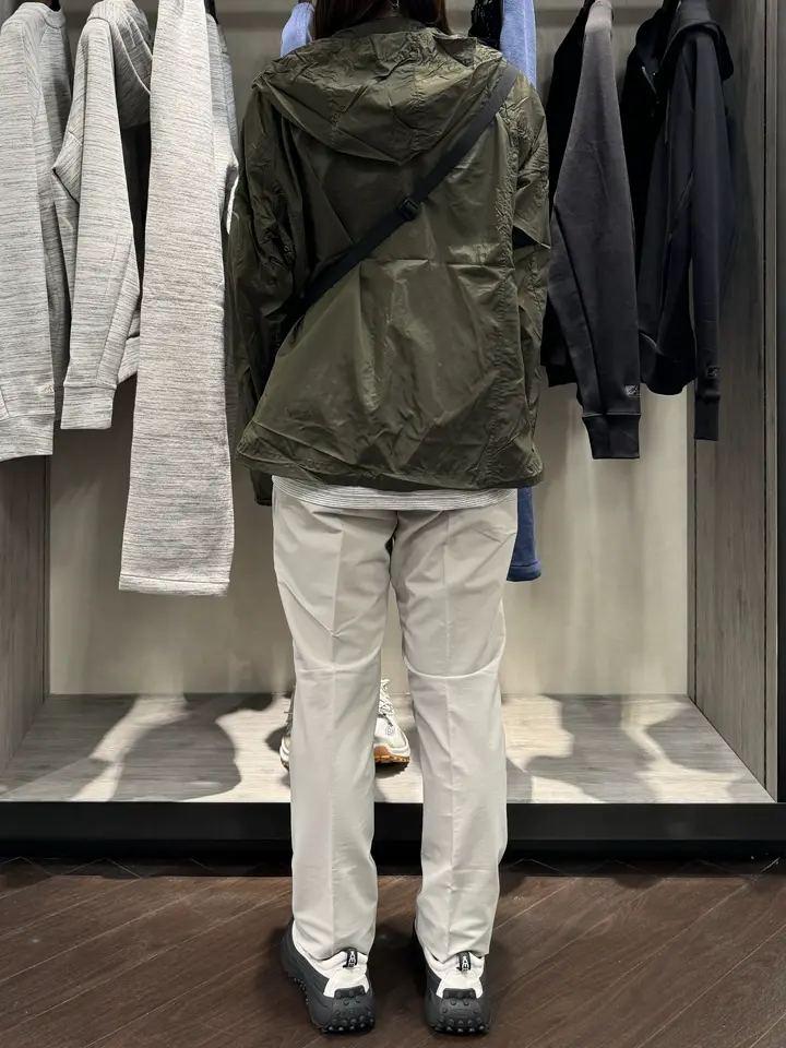 JOSEPH ABBOUD MOUNTAIN 夛田 コーディネート画像