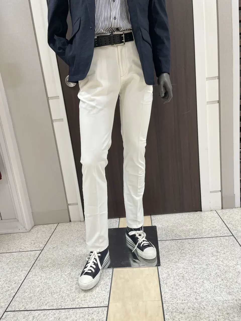 JOSEPH ABBOUD 松山 コーディネート画像