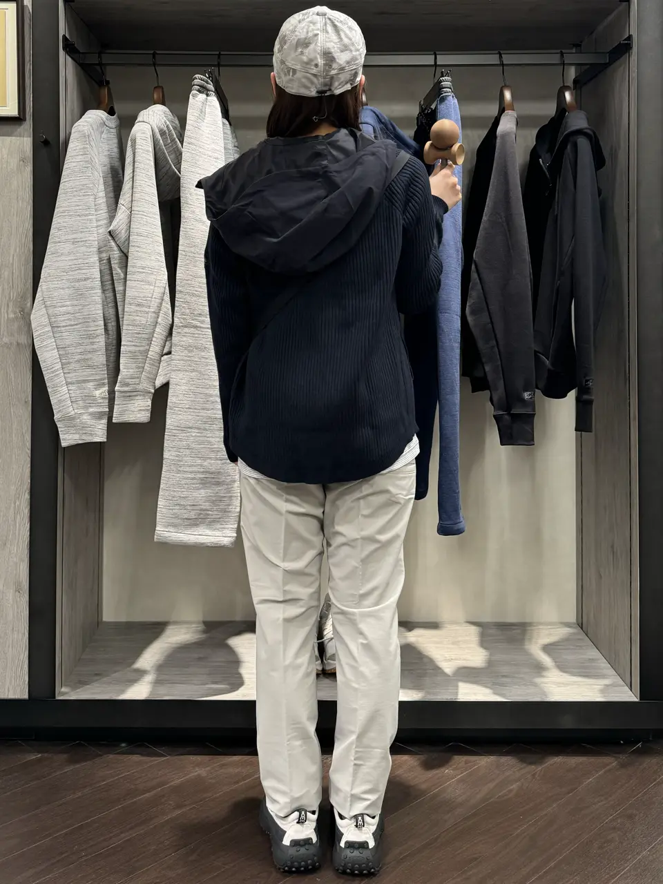 JOSEPH ABBOUD MOUNTAIN 夛田 コーディネート画像