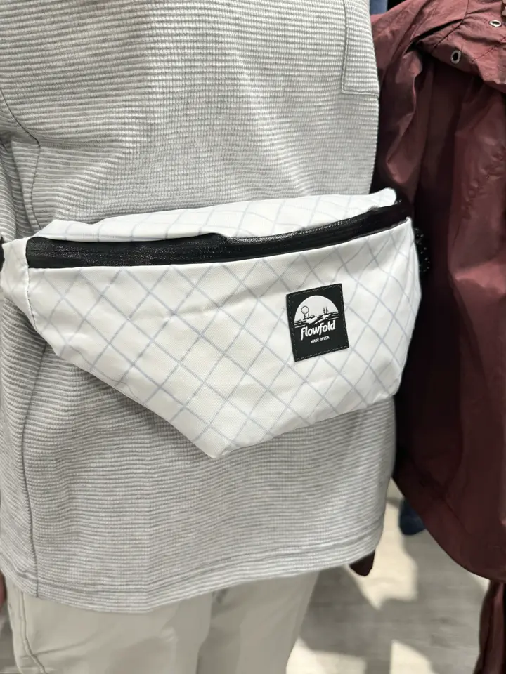JOSEPH ABBOUD MOUNTAIN 夛田 コーディネート画像