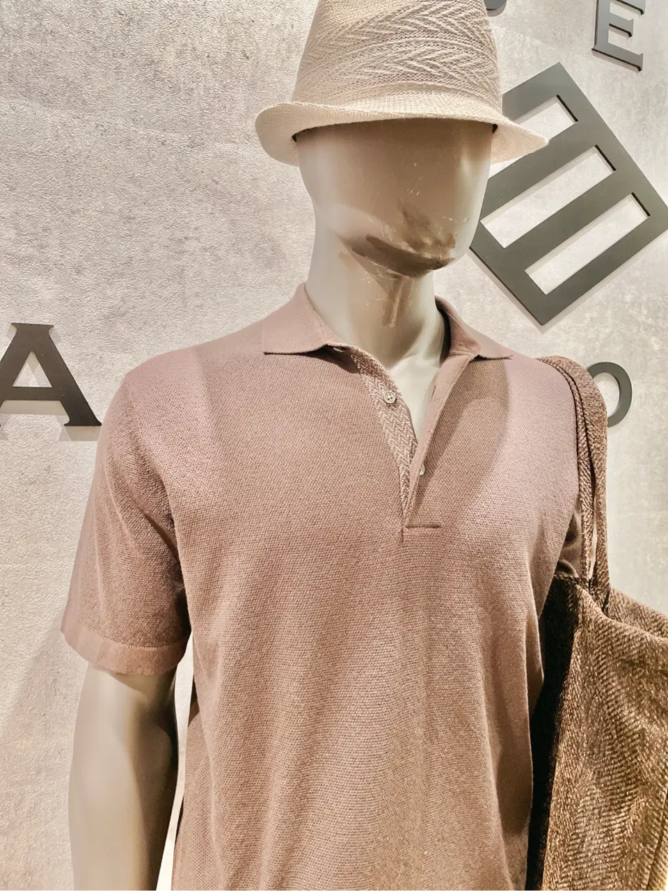 JOSEPH ABBOUD 二澤 コーディネート画像