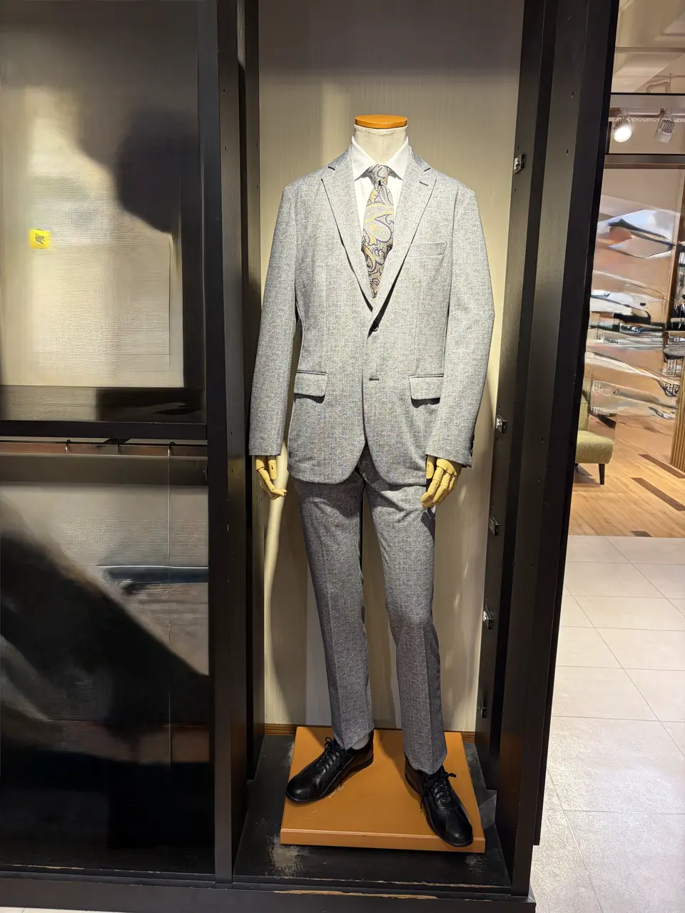 JOSEPH ABBOUD 山口 コーディネート画像