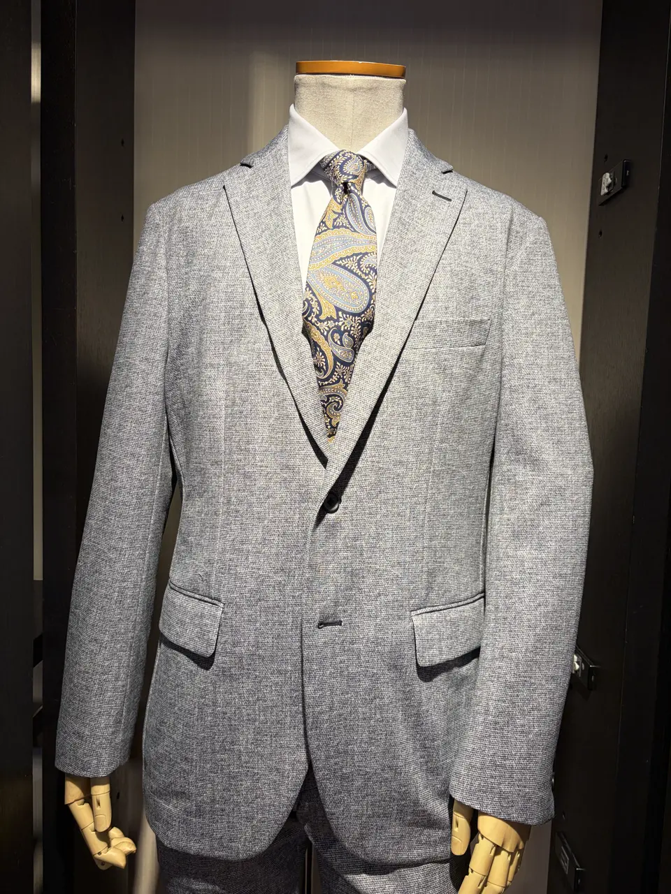 JOSEPH ABBOUD 山口 コーディネート画像