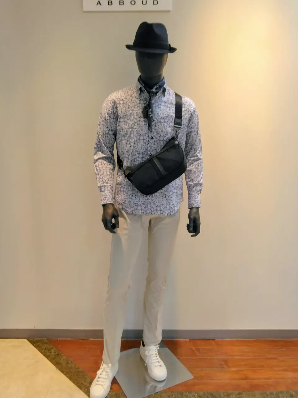  　伊丹 コーディネート画像