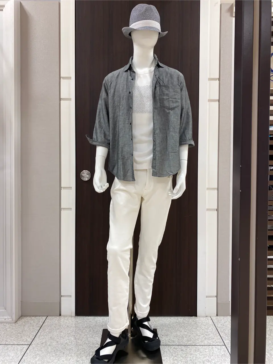 JOSEPH ABBOUD 松山 コーディネート画像