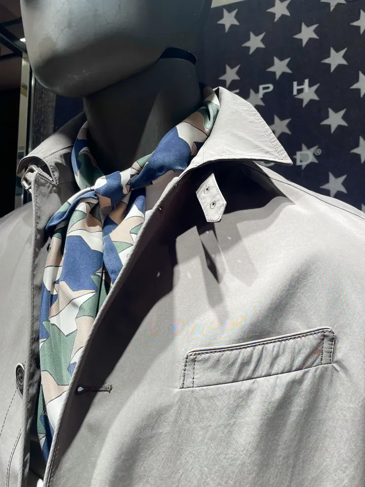 JOSEPH ABBOUD 小田 コーディネート画像