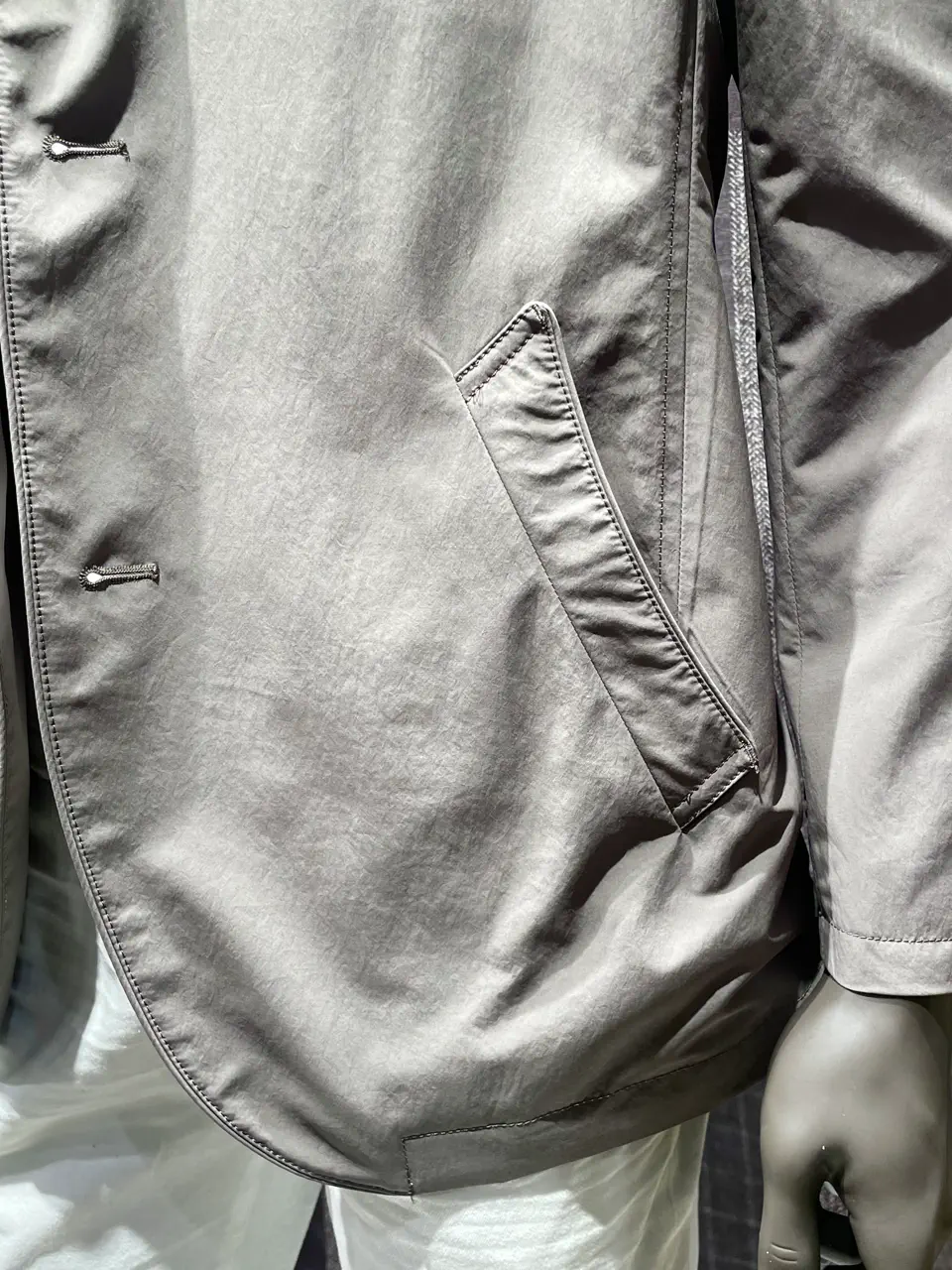 JOSEPH ABBOUD 小田 コーディネート画像