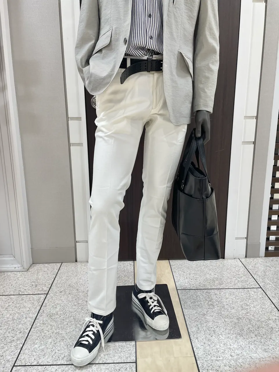 JOSEPH ABBOUD 松山 コーディネート画像