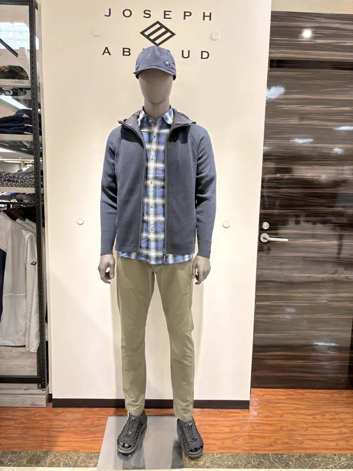 JOSEPH ABBOUD 碇 コーディネート画像