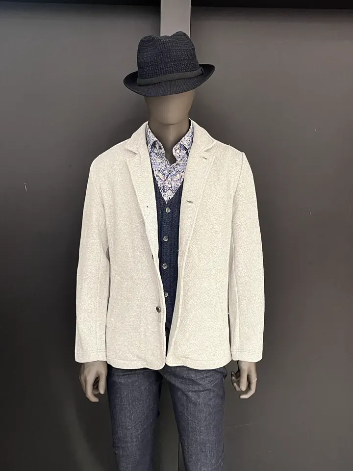 JOSEPH ABBOUD 長塚 コーディネート画像