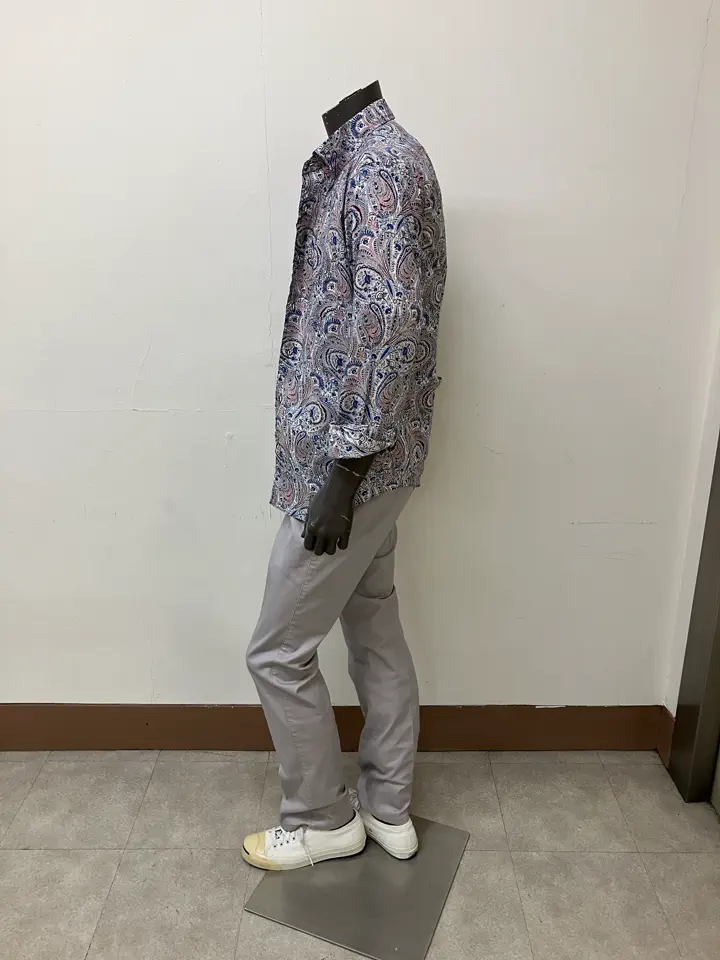 JOSEPH ABBOUD 加賀谷 コーディネート画像