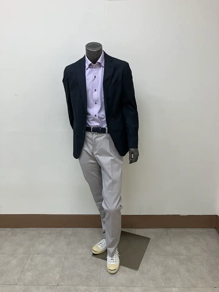 JOSEPH ABBOUD 加賀谷 コーディネート画像