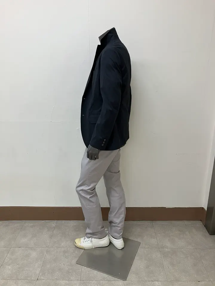 JOSEPH ABBOUD 加賀谷 コーディネート画像