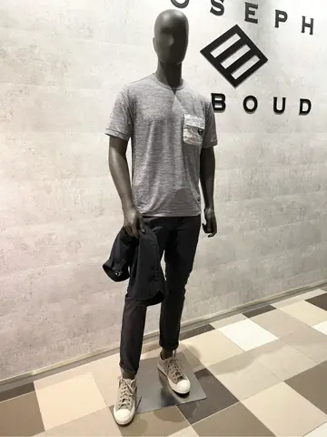 JOSEPH ABBOUD 東　 コーディネート画像