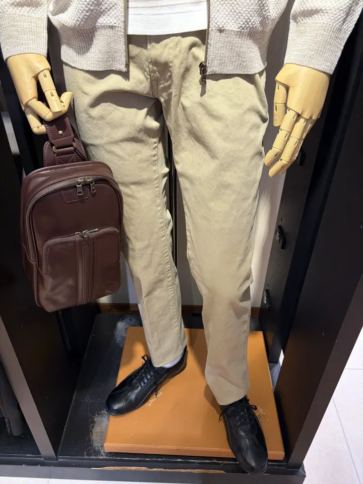 JOSEPH ABBOUD 山口 コーディネート画像