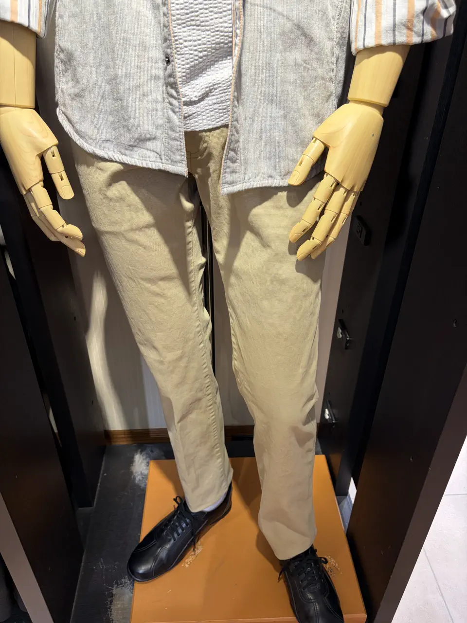 JOSEPH ABBOUD 山口 コーディネート画像