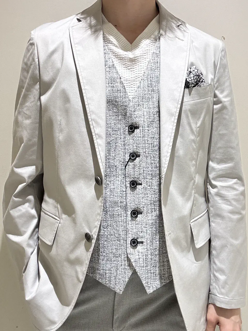 JOSEPH ABBOUD 近藤 コーディネート画像