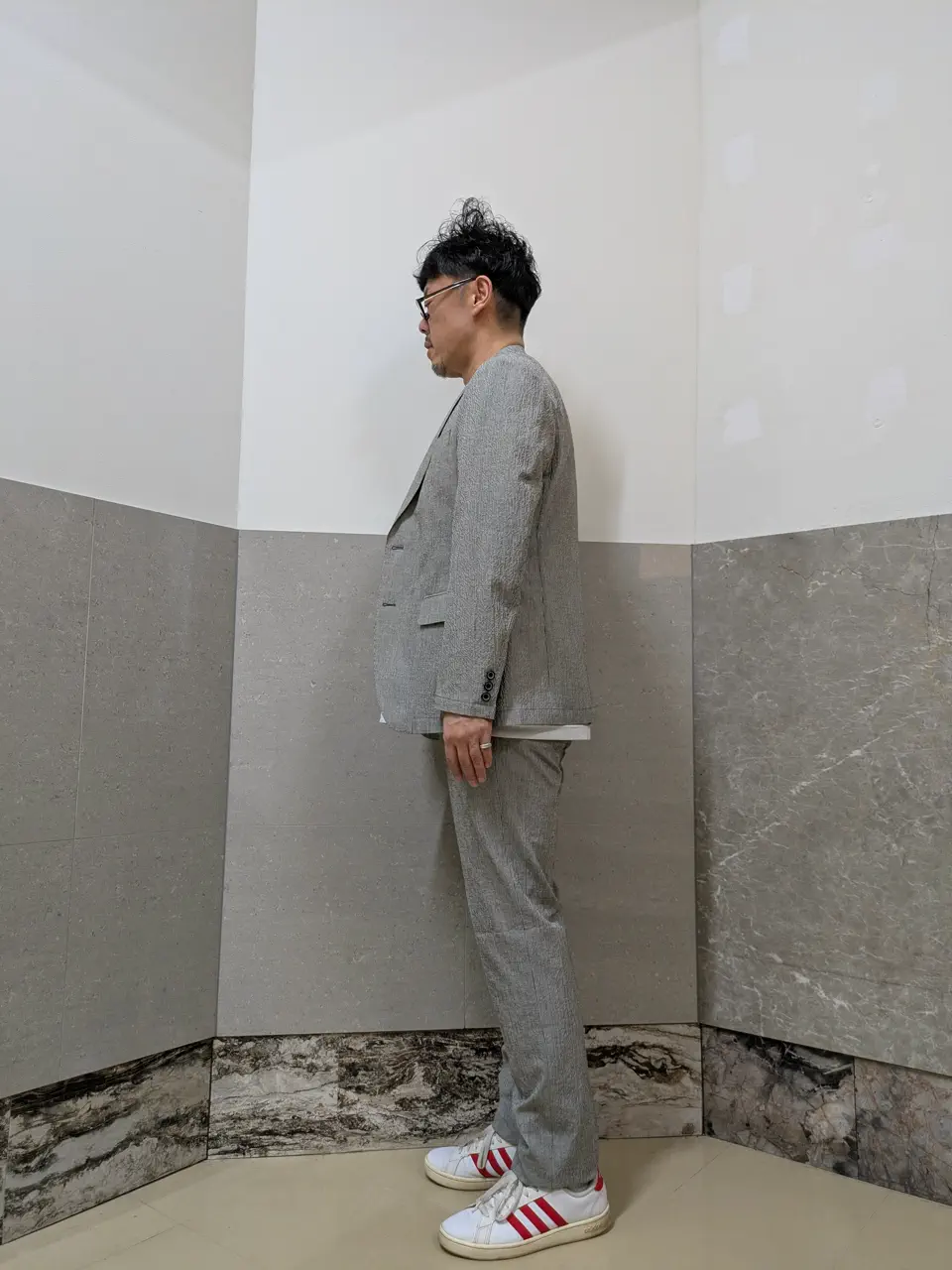 JOSEPH ABBOUD 橋場 コーディネート画像