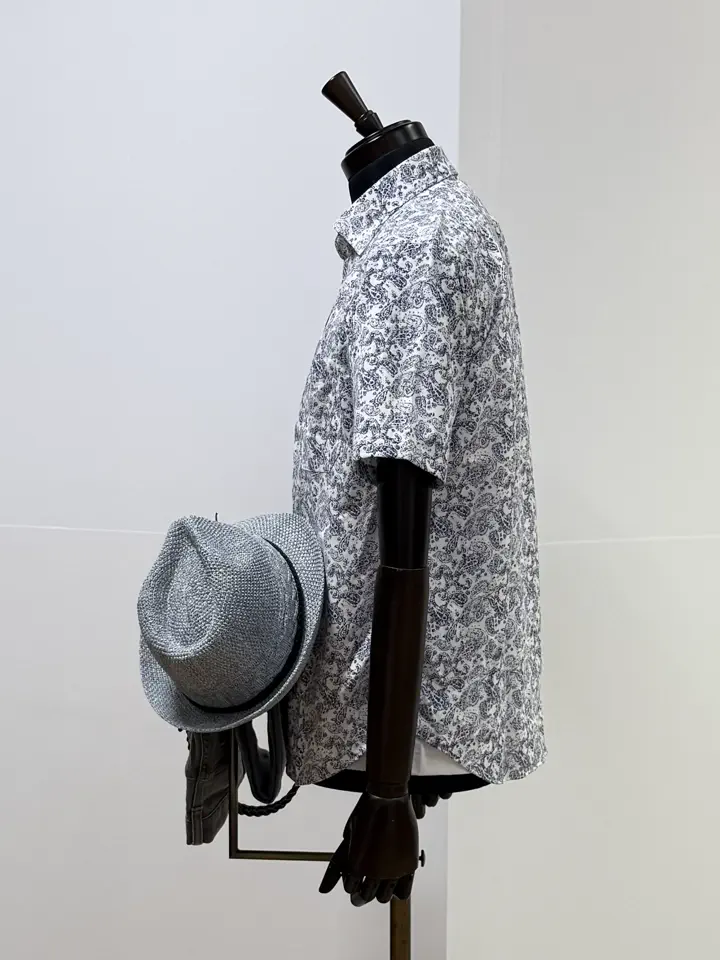 JOSEPH ABBOUD 吉村 コーディネート画像