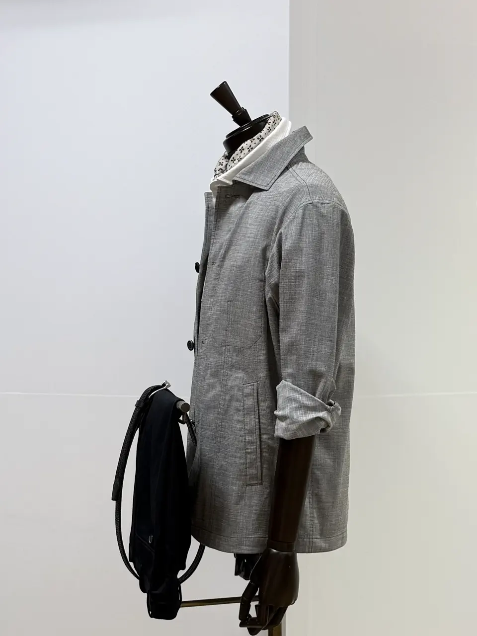 JOSEPH ABBOUD 吉村 コーディネート画像