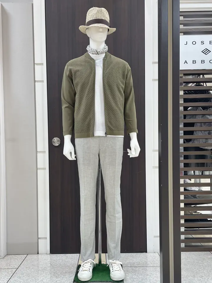 JOSEPH ABBOUD 松山 コーディネート画像