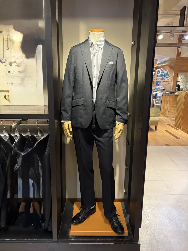 JOSEPH ABBOUD 山口 コーディネート画像