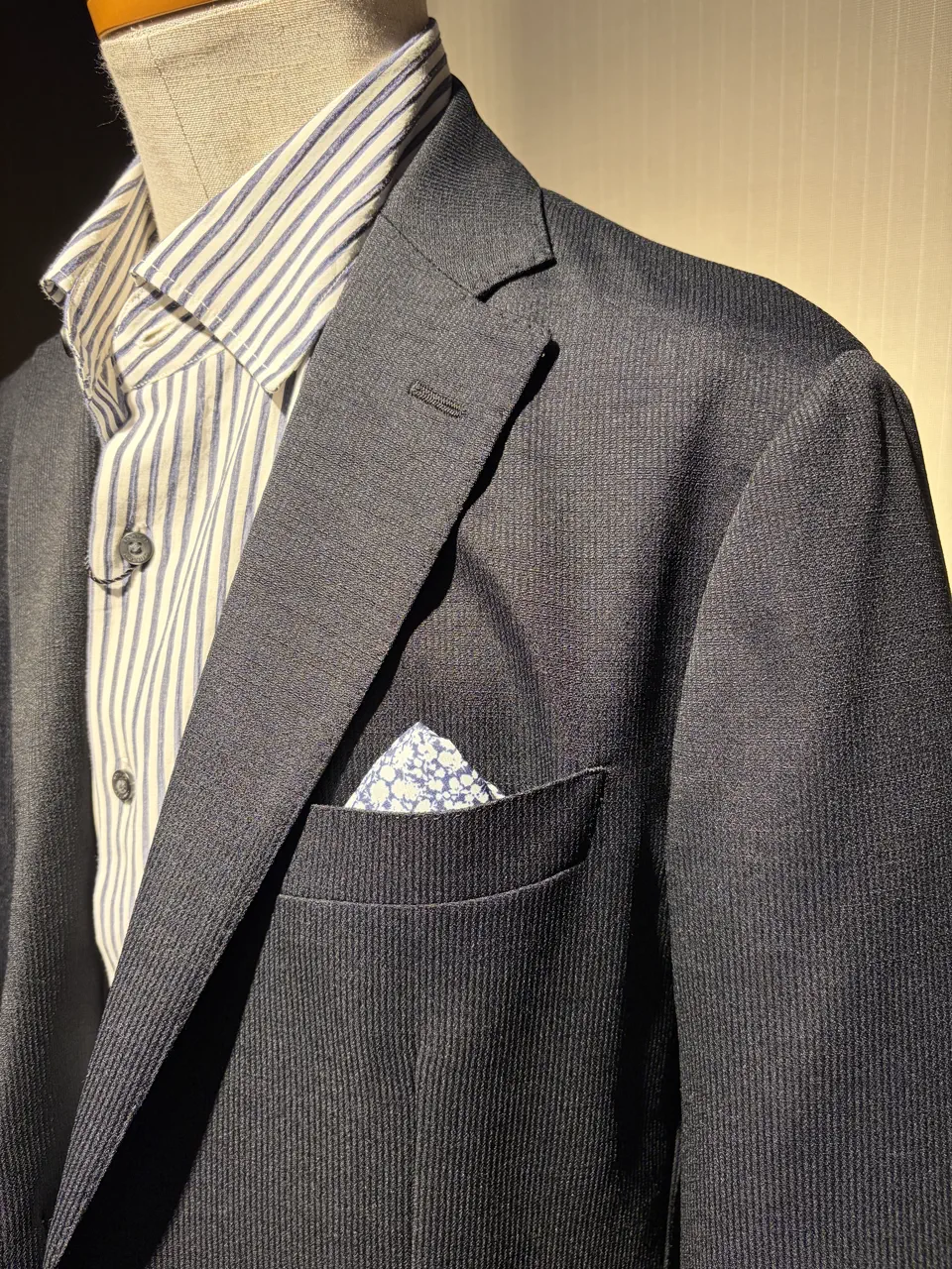 JOSEPH ABBOUD 山口 コーディネート画像