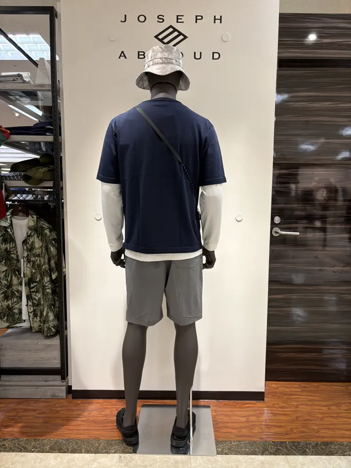 JOSEPH ABBOUD 碇 コーディネート画像
