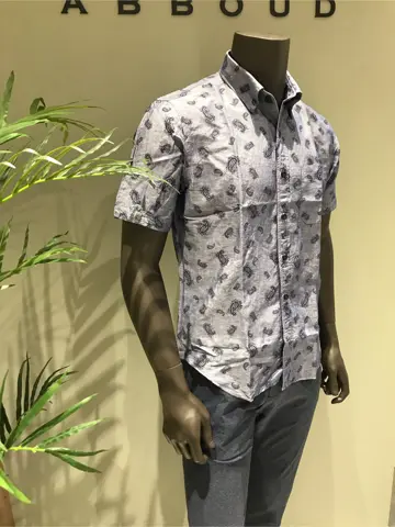 JOSEPH ABBOUD 伊津野 コーディネート画像