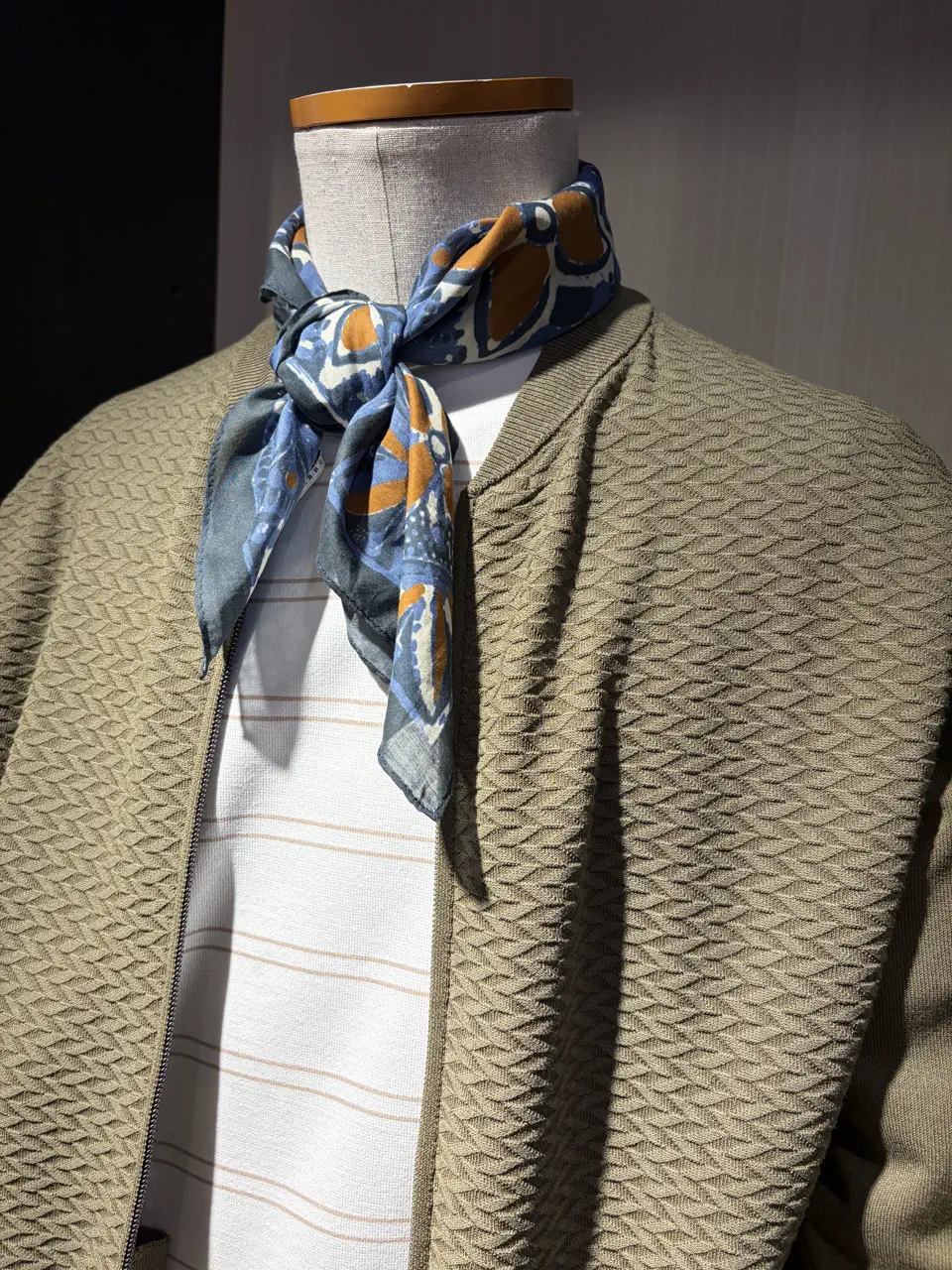 JOSEPH ABBOUD 山口 コーディネート画像
