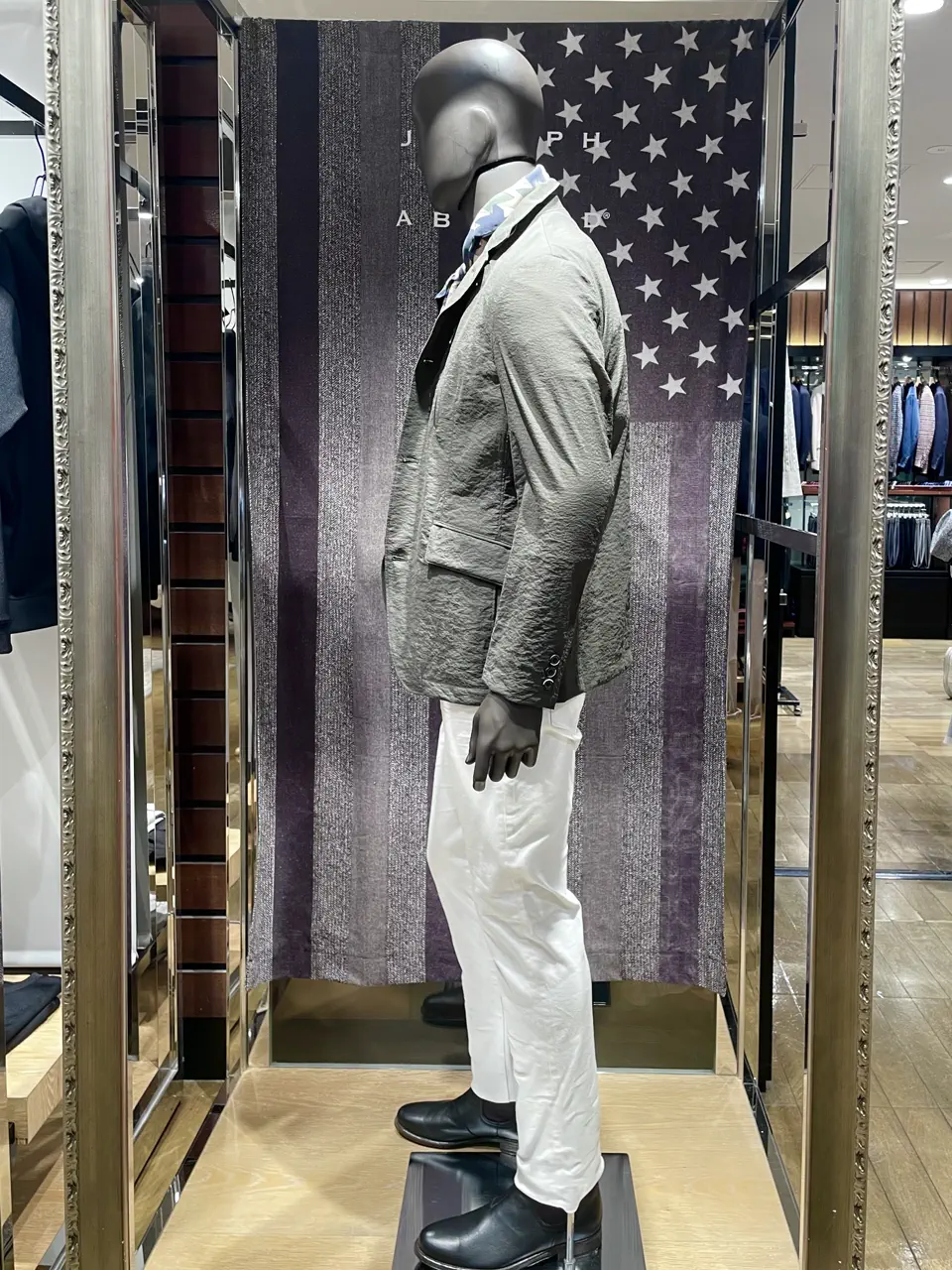 JOSEPH ABBOUD 小田 コーディネート画像