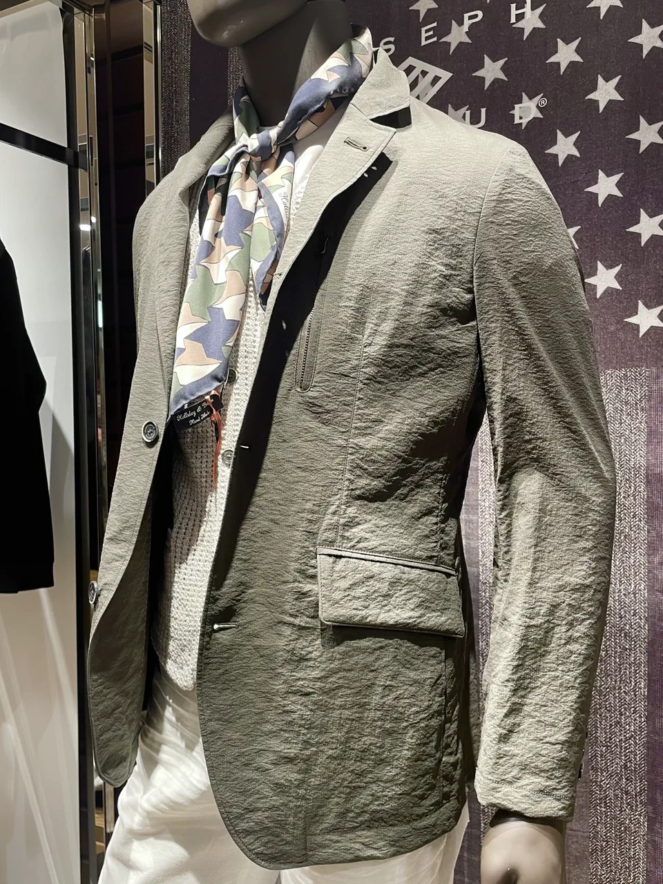 JOSEPH ABBOUD 小田 コーディネート画像