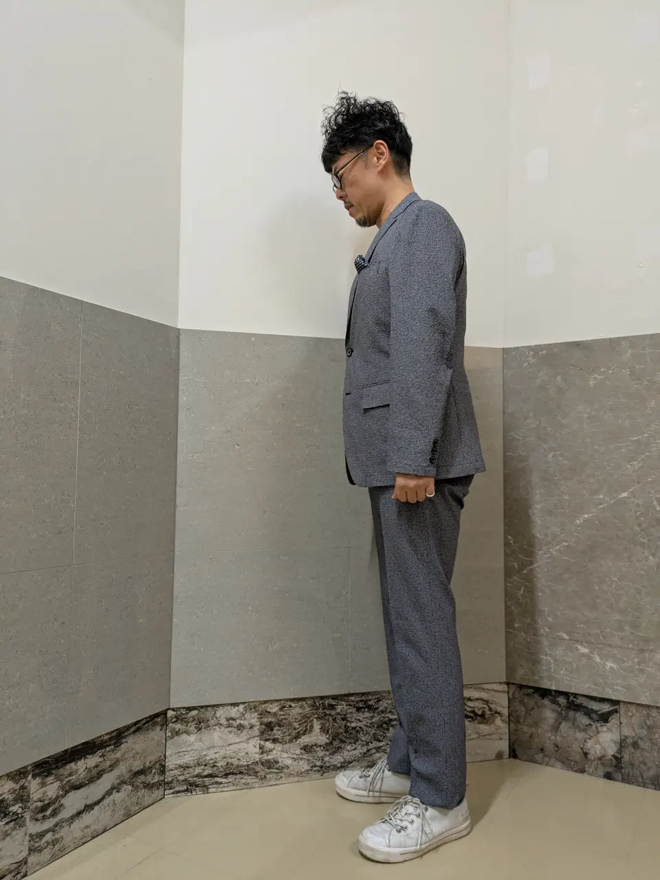 JOSEPH ABBOUD 橋場 コーディネート画像