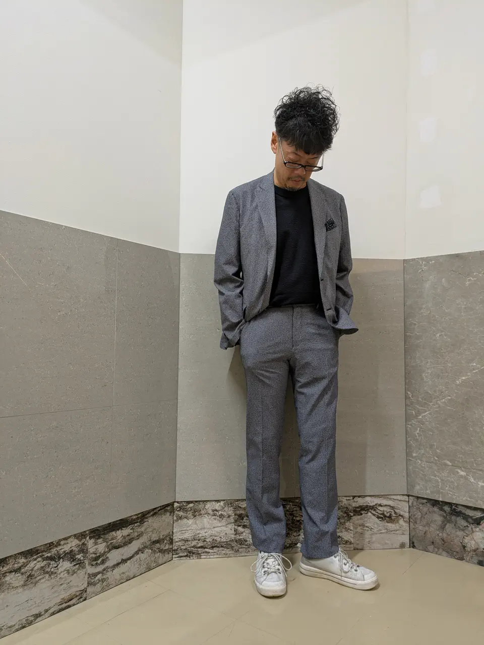 JOSEPH ABBOUD 橋場 コーディネート画像