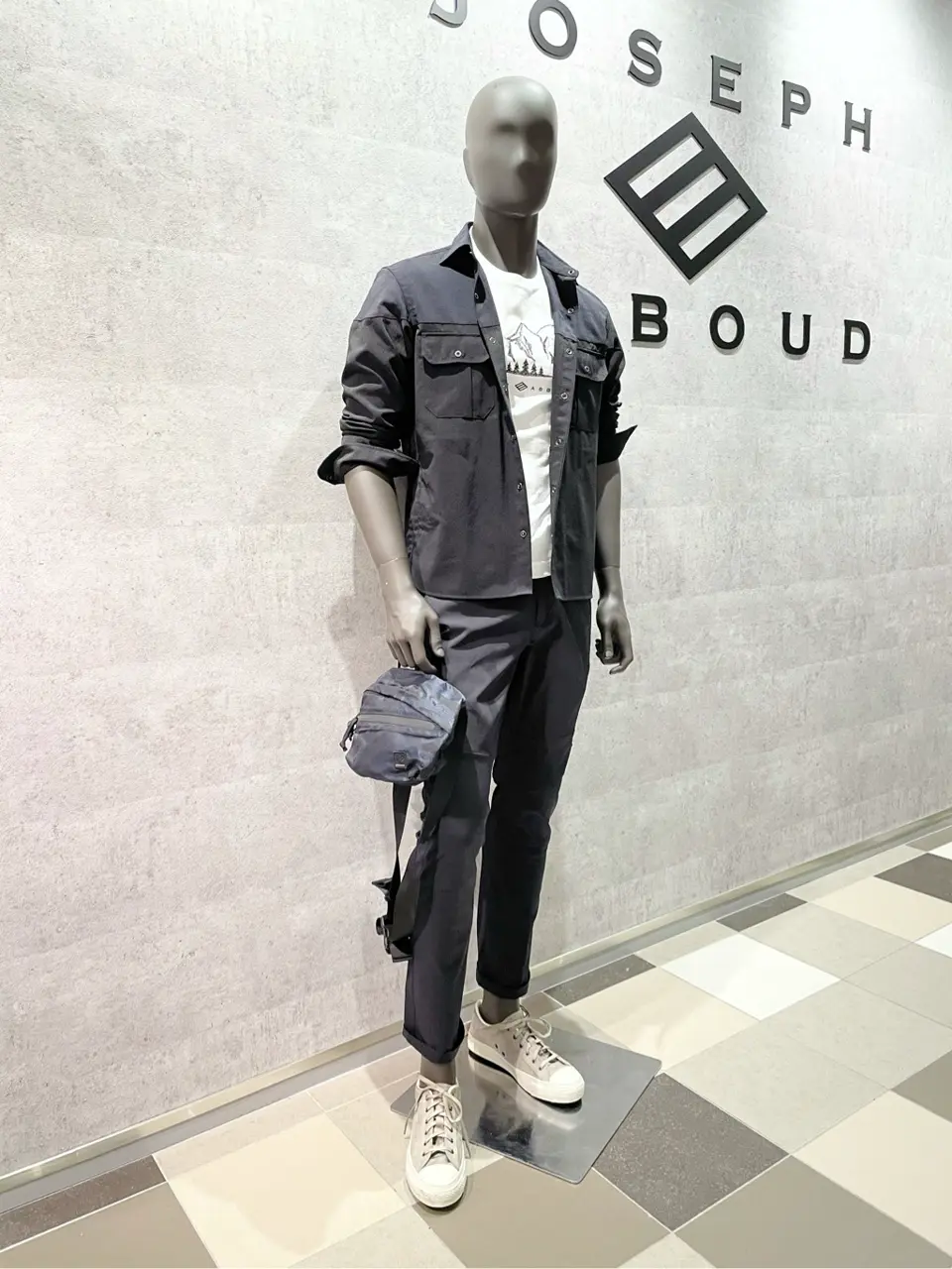  東　 コーディネート画像